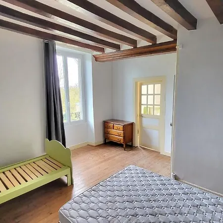 De La Fontaine Hébergement de vacances *